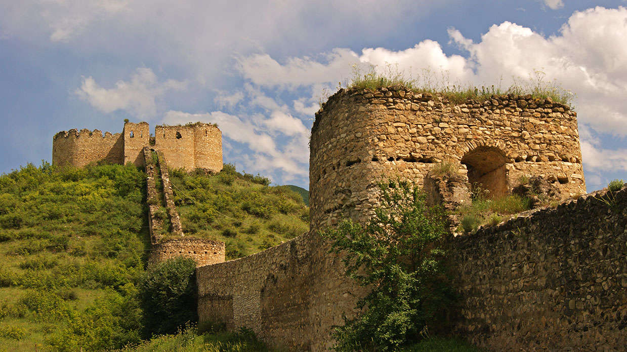 Castles and fortresses in Armenia and Nagorno-Karabakh